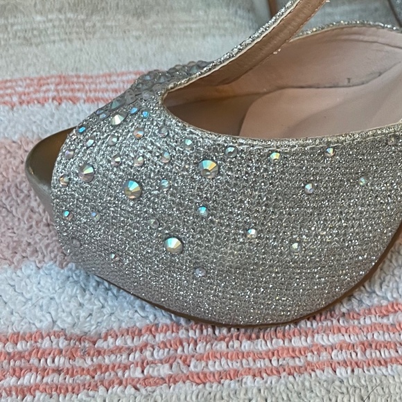 De Blossom Collections Rhinestone Glittery Heels Size 7.5 - Picture 13 of 16